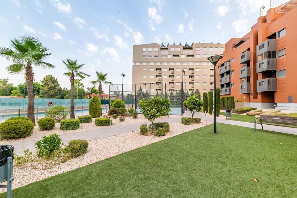 Moderno Apartamento Con Piscina Y Parking Granada Buitenkant foto