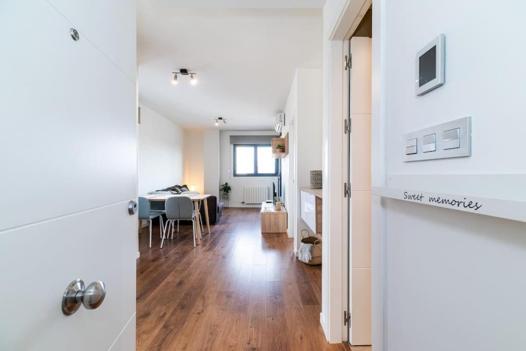 Moderno Apartamento Con Piscina Y Parking Granada Buitenkant foto
