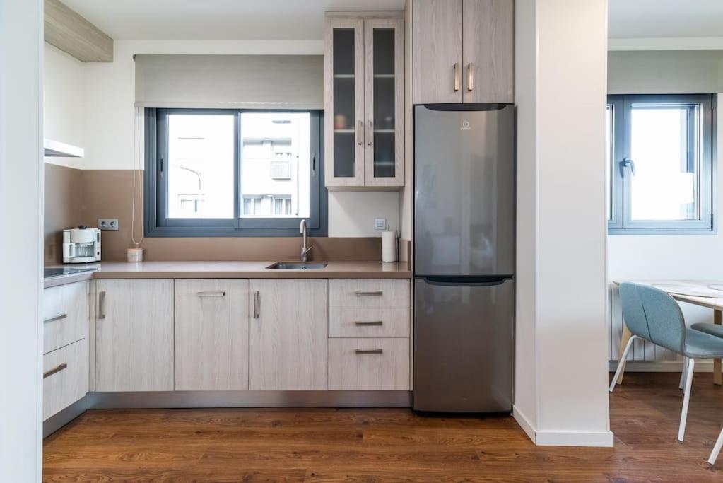 Moderno Apartamento Con Piscina Y Parking Granada Buitenkant foto